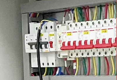 YenGear IoT customizable smart distribution box for industrial IoT power monitoring