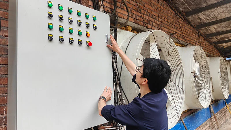 YenGear IoT smart agriculture environmental monitoring solution with industrial data logger and sensor integration